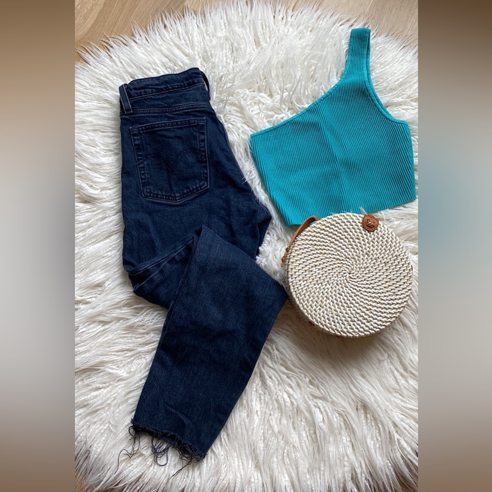 Levi’s wedgie straight jeans